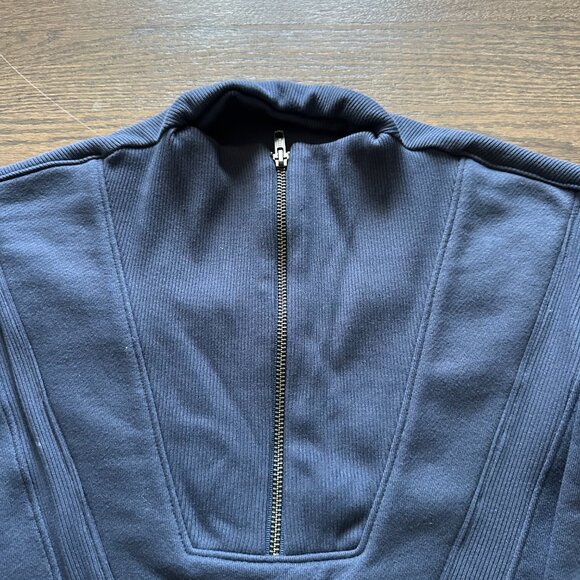 Joah Brown Navy Crop Sweatshirt - Picture 2 of 5